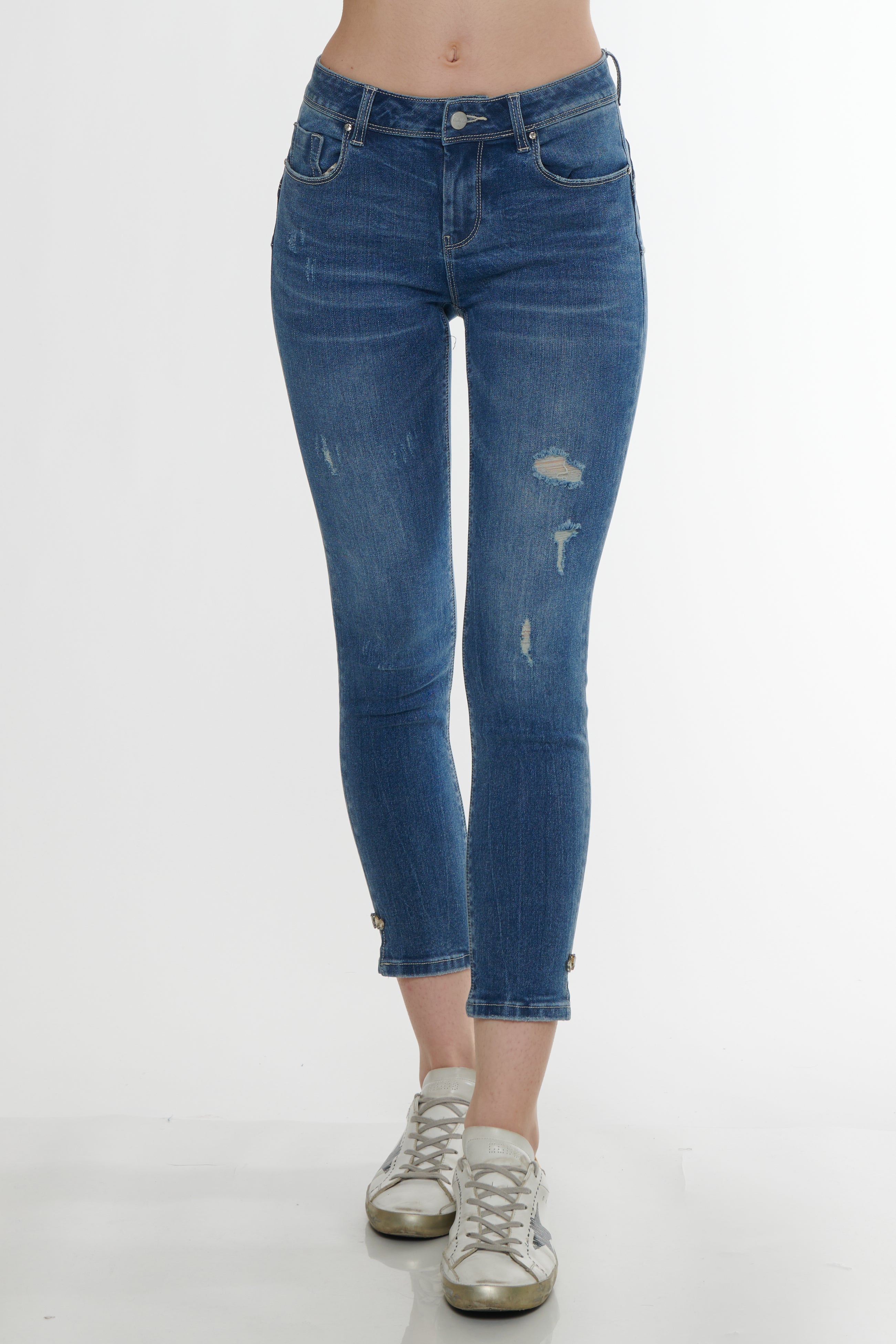 Jeans Capri con Rotture