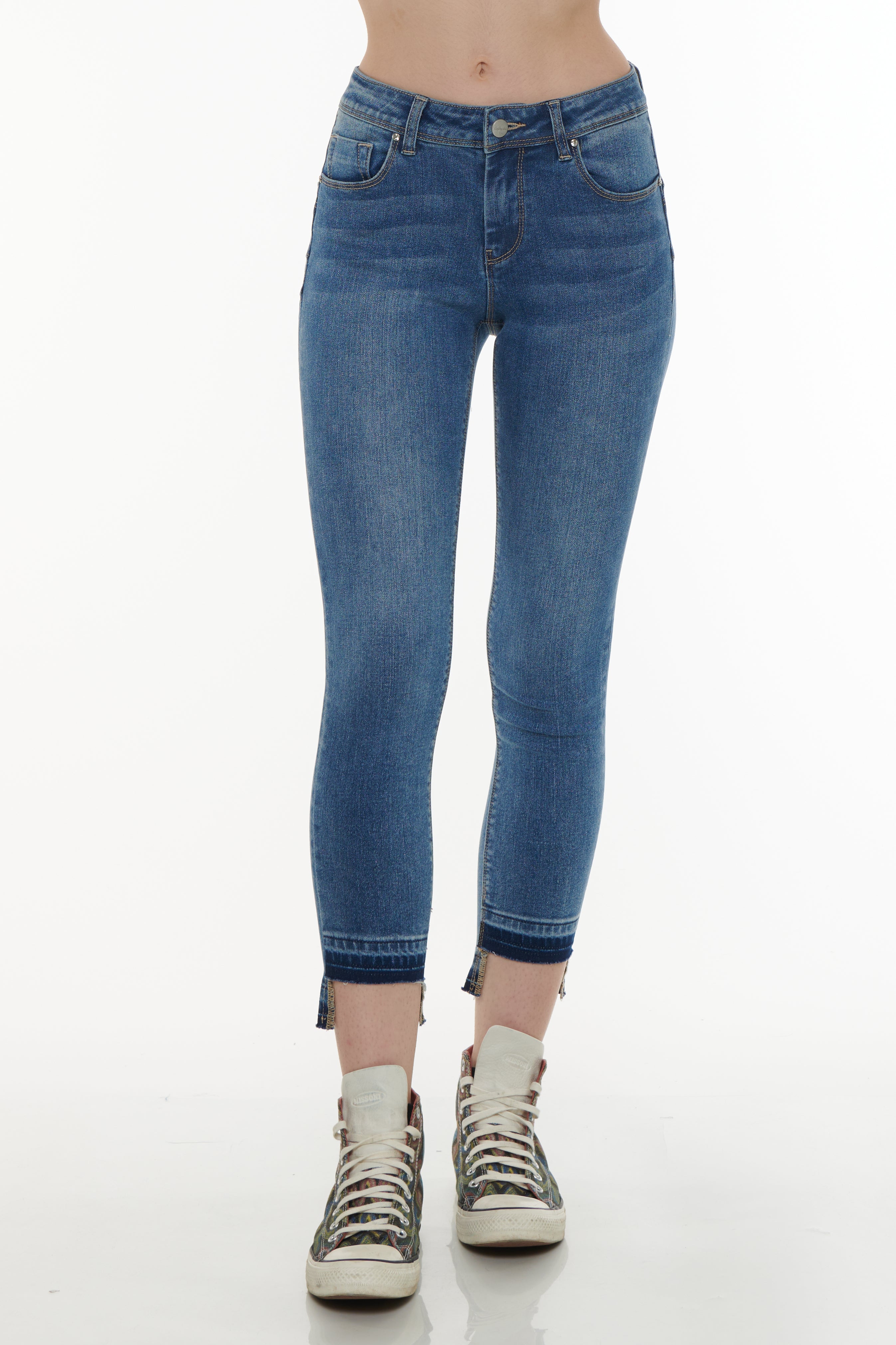 Jeans Capri sfrangiato