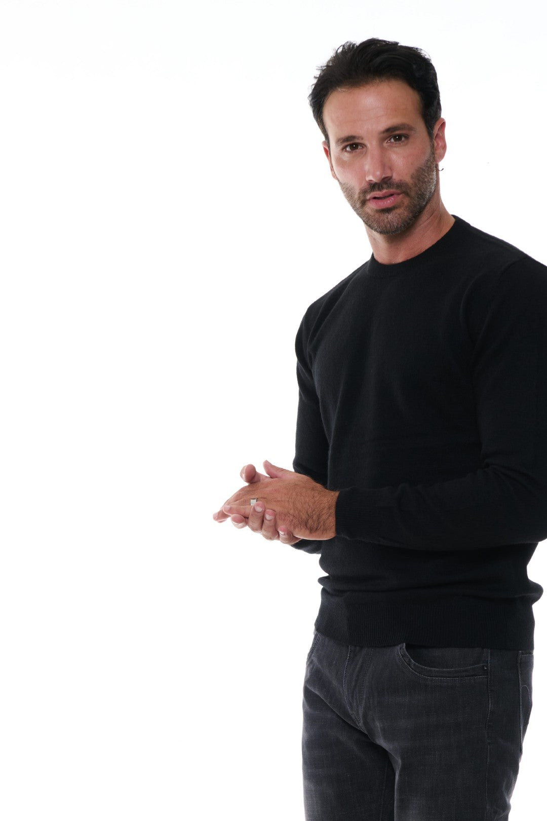 Maglia Girocollo Basico in Misto Cashmere