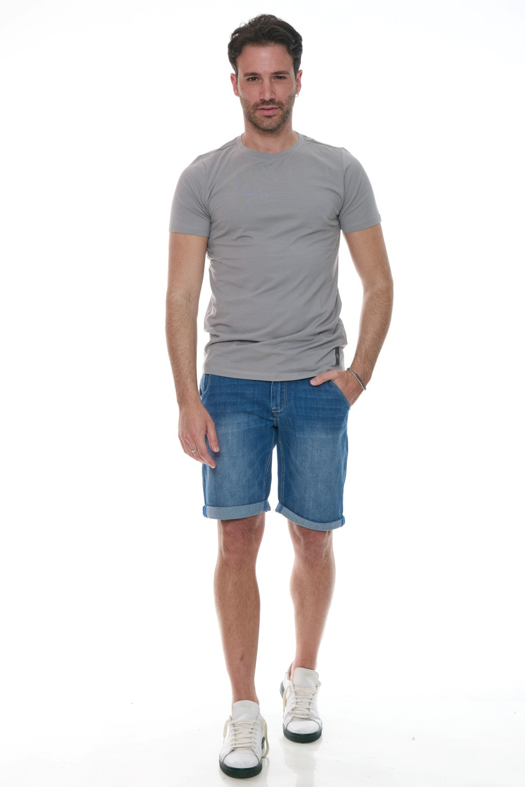 T-Shirt Basic con Stampa