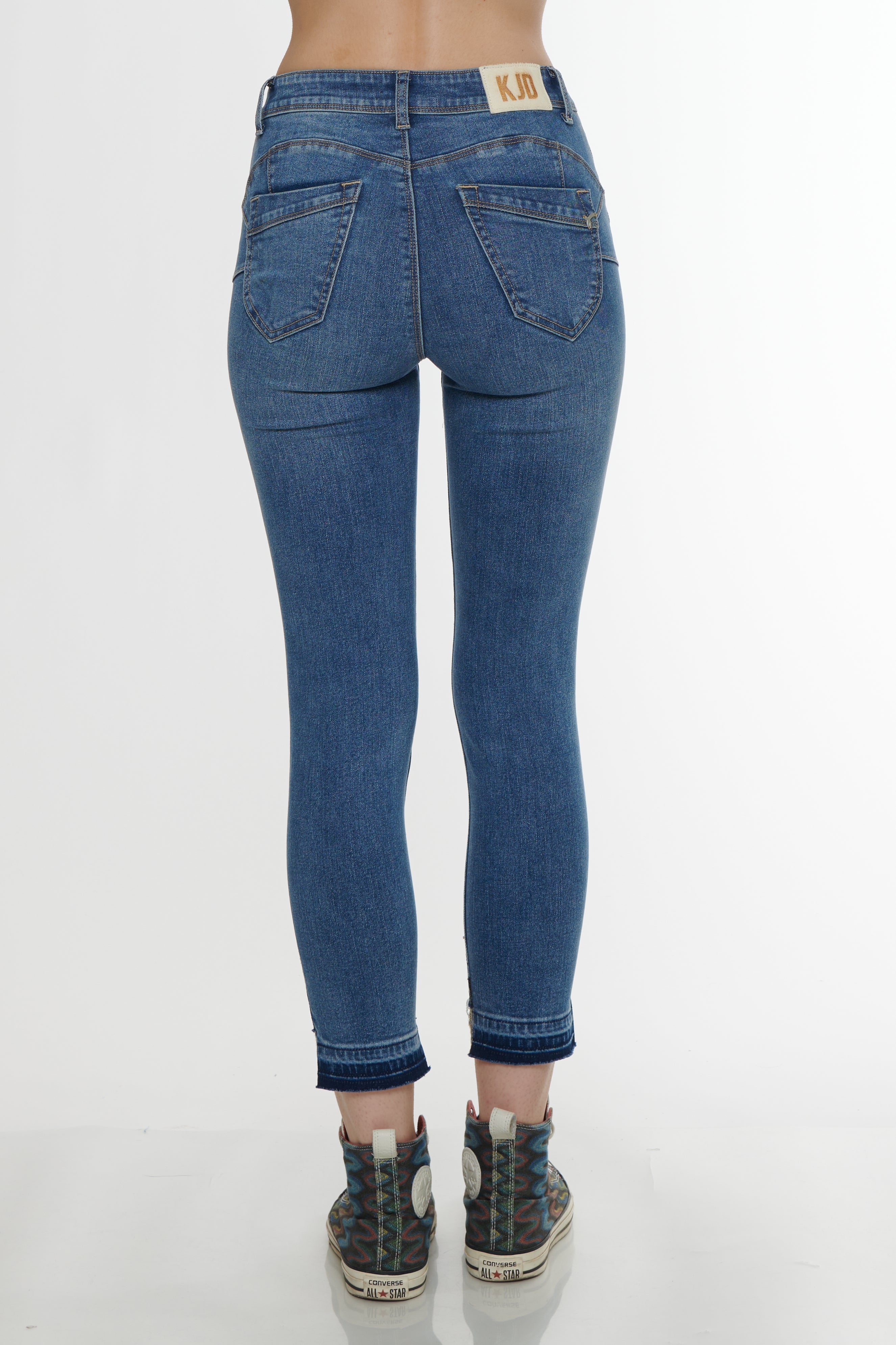 Jeans Capri sfrangiato
