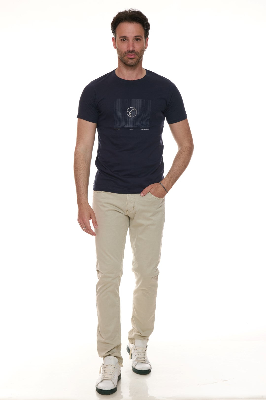 T-shirt con stampa Contrasto
